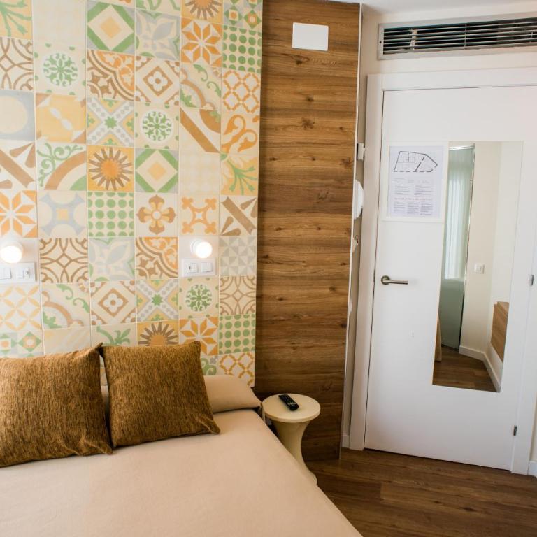 Hostal Marenostrum - Single Room - 14