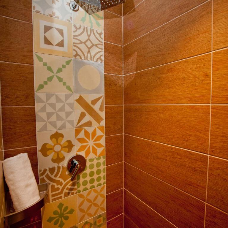 Hostal Marenostrum - Twin Room - 26