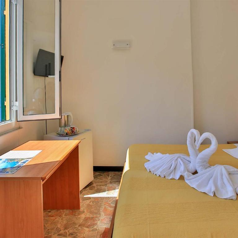 La Baia di Rio - Queen Room with Balcony - 6