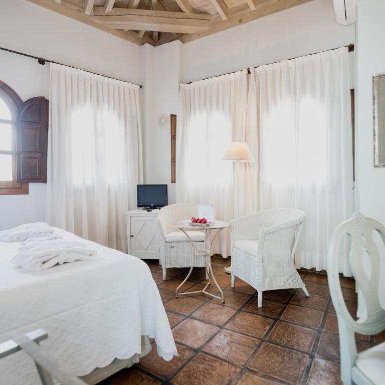Palacio De Los Navas - Superior Double or Twin Room - 17