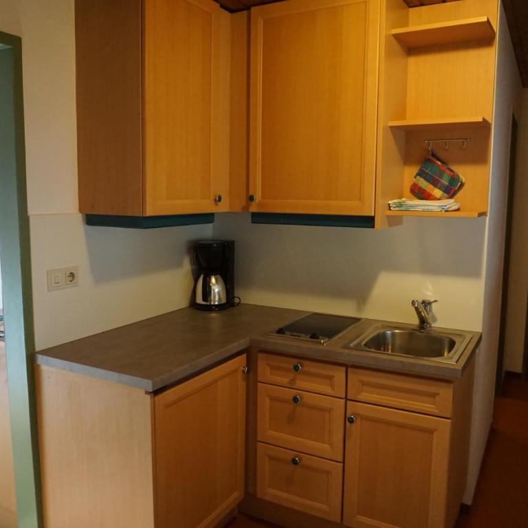 Haus Waldblick - Apartment mit Balkon - 10