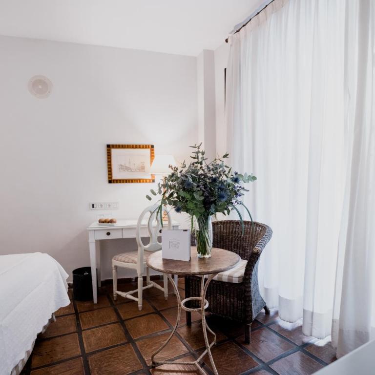 Palacio De Los Navas - Standard Double or Twin Room - 14