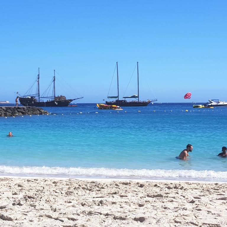 Two bedroom apartment 2 min from beach - Apartamento con balcón - 4