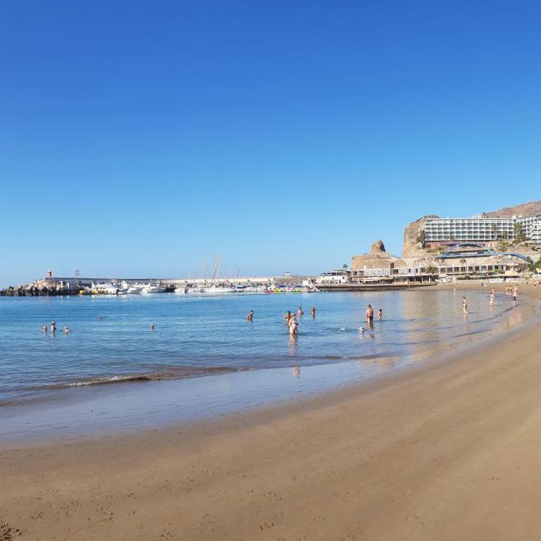 Two bedroom apartment 2 min from beach - Apartamento con balcón - 1