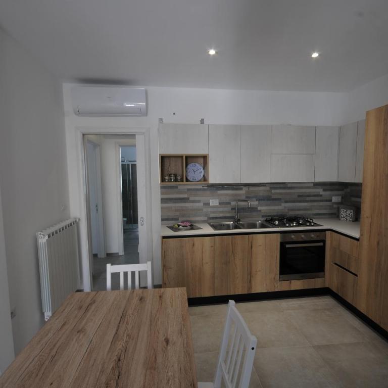 Appartamenti porta mare - Appartamento con 2 Camere da Letto - 12