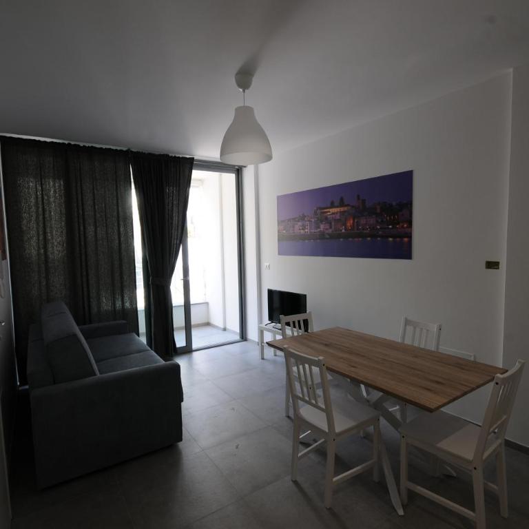 Appartamenti porta mare - Appartamento con 2 Camere da Letto - 8