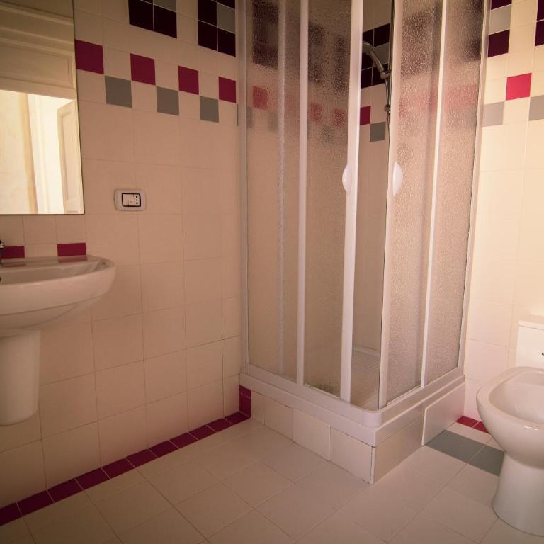 B&B Le finestre sul mare - Deluxe Double Room with Balcony and Sea View - 3
