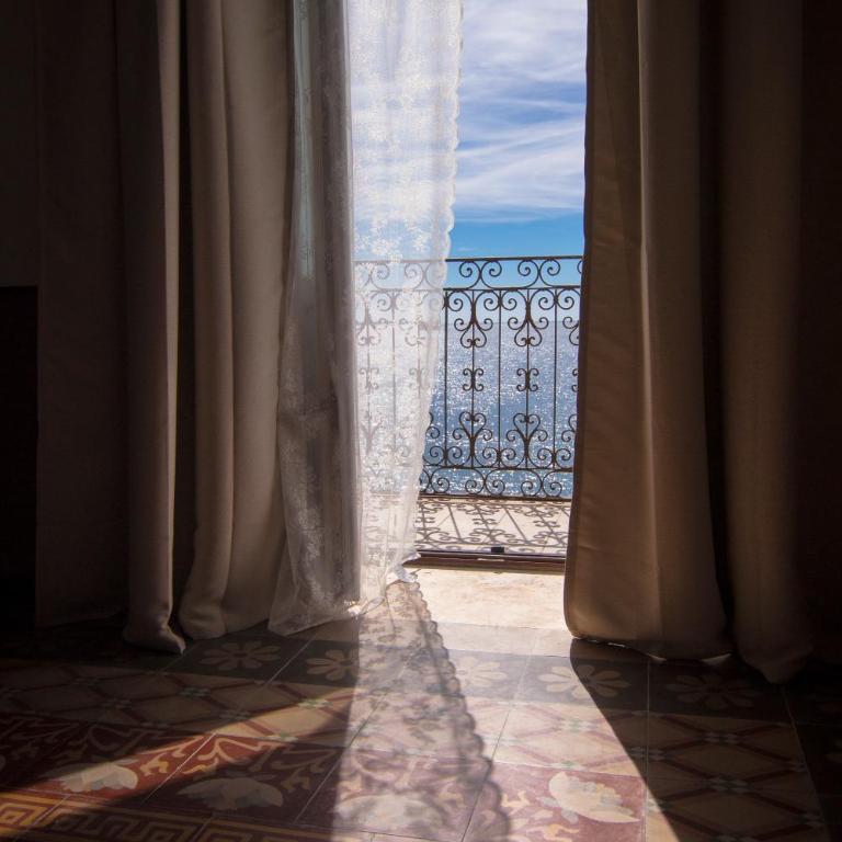 B&B Le finestre sul mare - Double Room with Sea View - 2