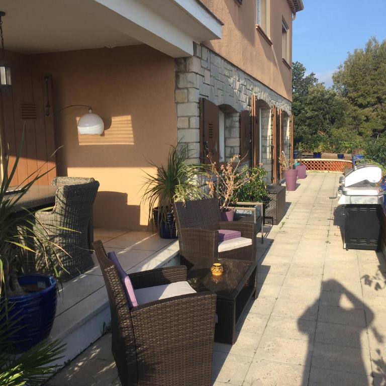 Villa Kahina - Appartement 2 Chambres - Vue sur Mer 180° - 56