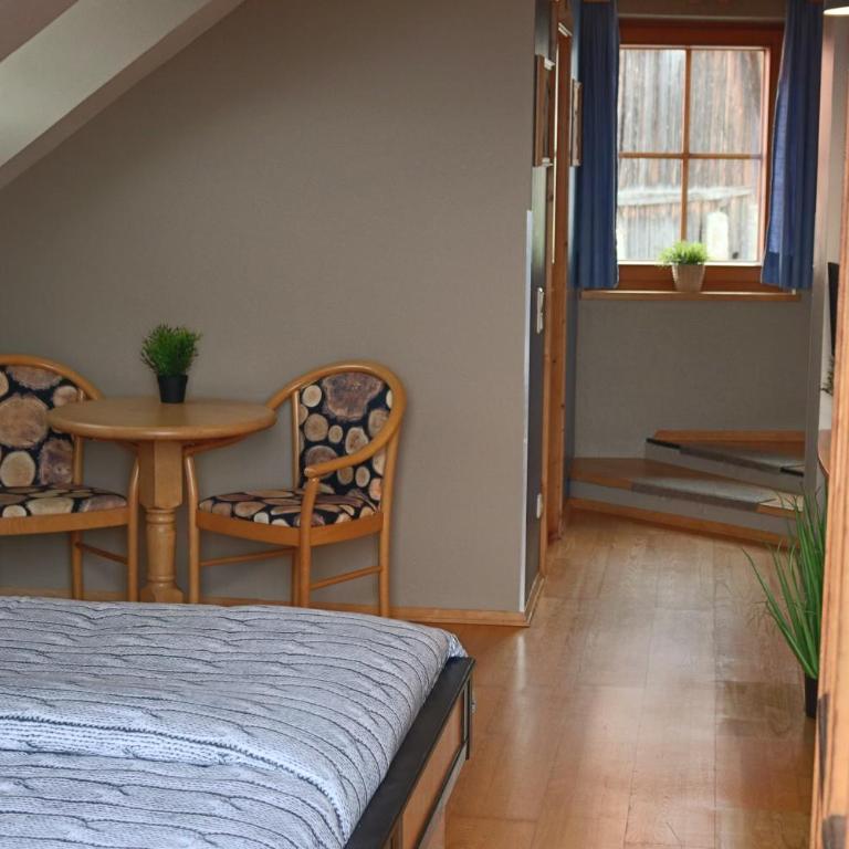 Pension Kärnten - Doppelzimmer mit Balkon - 5