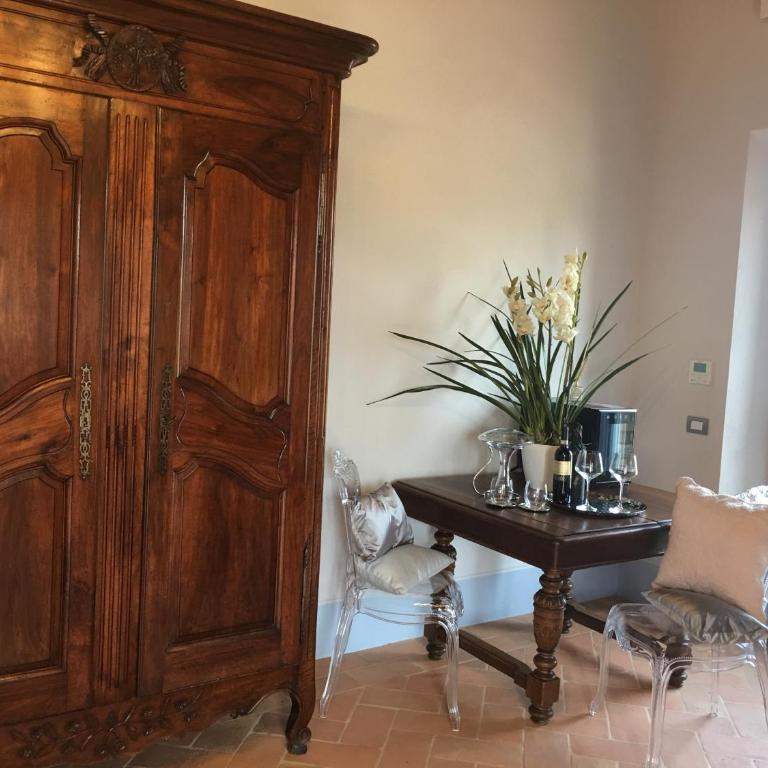 Cordella In Valdorcia Truffle and Olive Oil Resort - Superior Suite mit Kingsize-Bett - 15