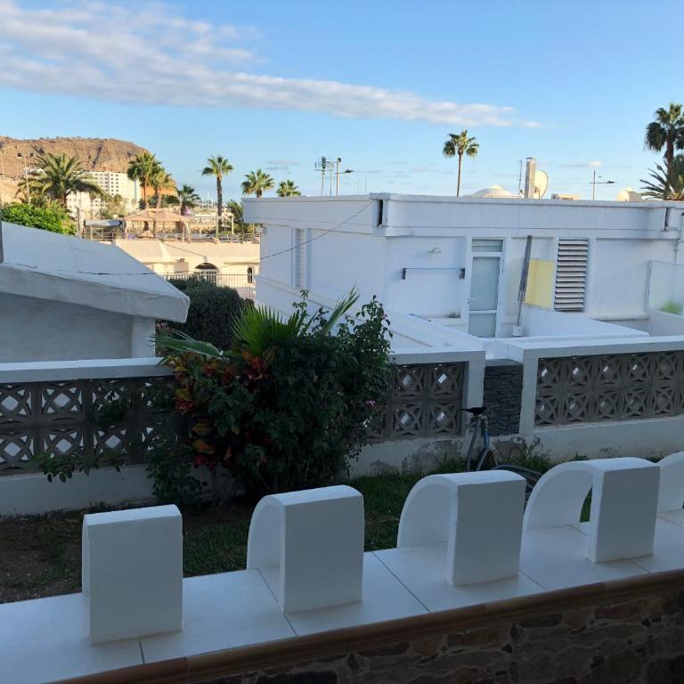 Luxury 2 bedroom APT 50 m from beach - Apartamento de 2 dormitorios - 21
