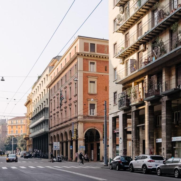 Your Holiday in Bologna - Appartamento con 1 Camera da Letto - 3