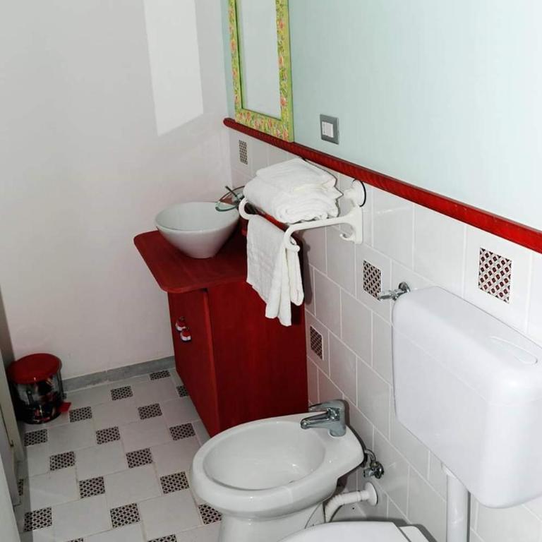 B&B Il MappaMondo - Camera Doppia con Letti Singoli con Balcone - 7