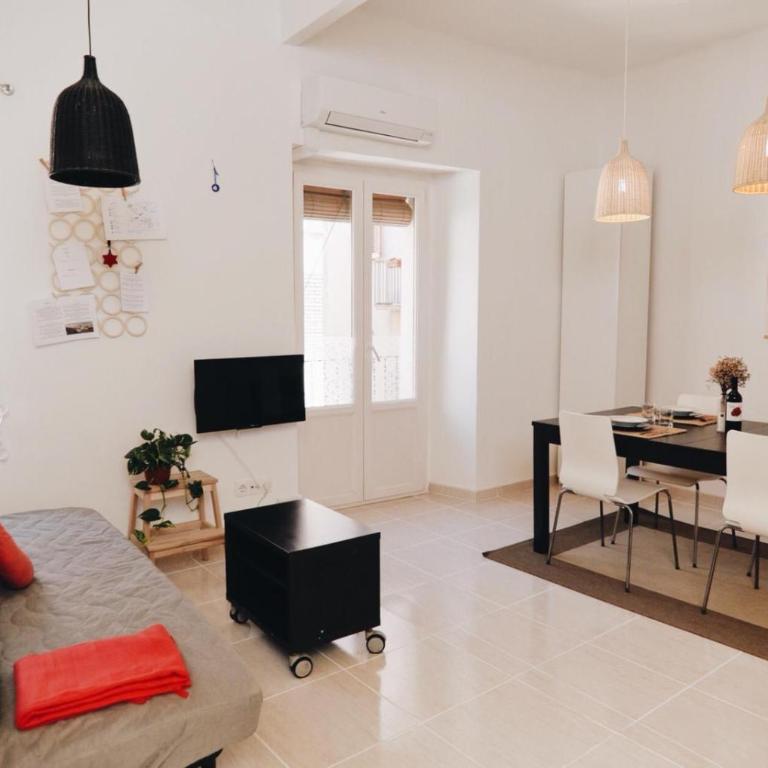 Amparito Apartment - Casc Antic - Apartamento de 1 dormitorio - 2