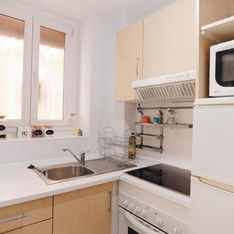 Amparito Apartment - Casc Antic - Apartamento de 1 dormitorio - 10