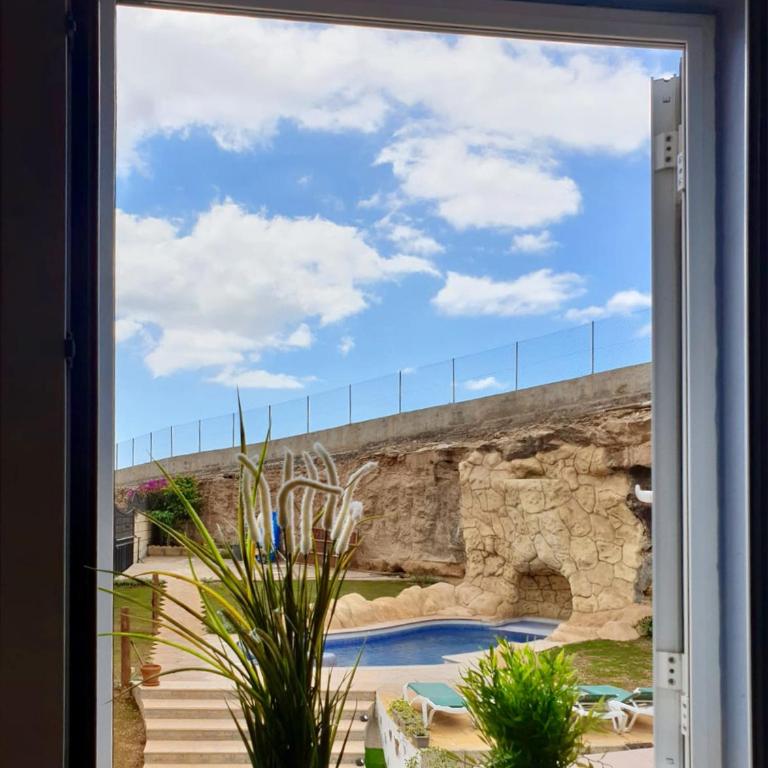 Bed & Breakfast Tenerife - Habitación Doble Deluxe con balcón y vistas al mar - 2
