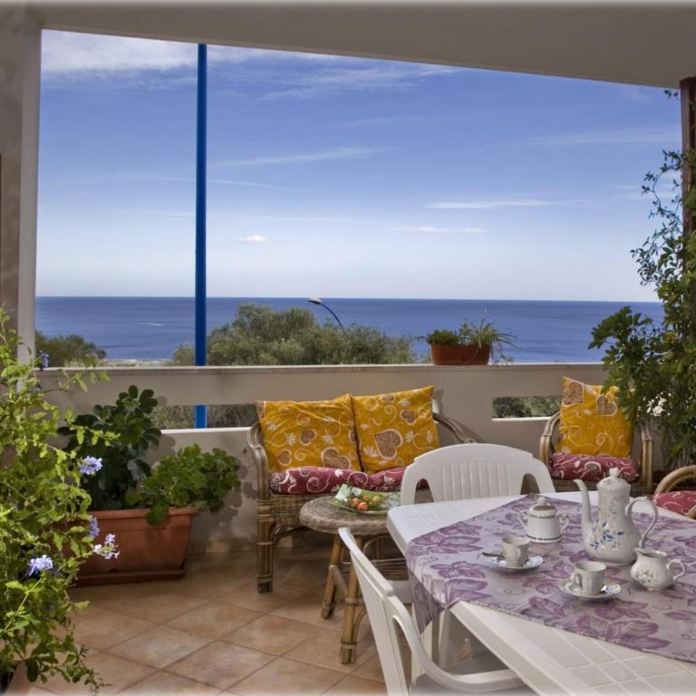 Casa Pireddu - Appartamento con 2 Camere da Letto - 1