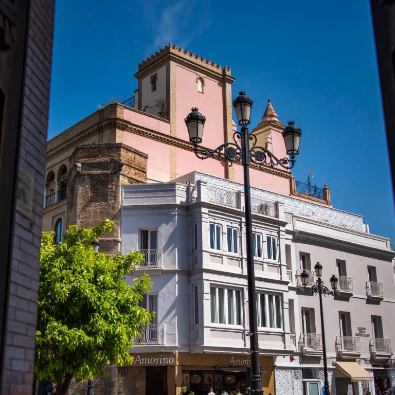 Torre Homenaje Historical Suites - Apartamento con balcón y vistas a la catedral - 8