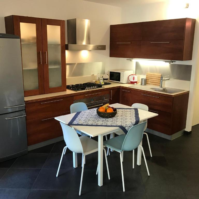 Mimosa House Verona - One-Bedroom House - 2