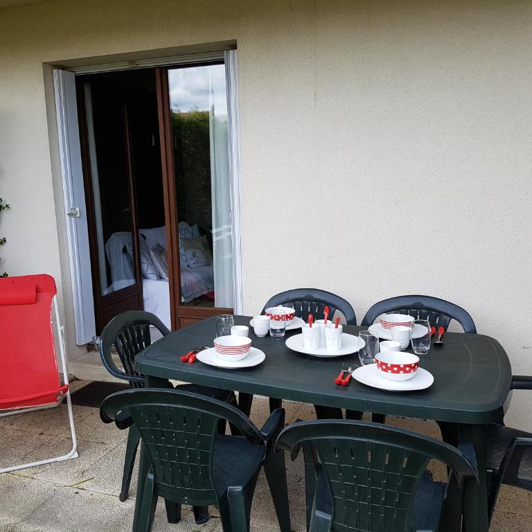 Appartement 2 pièces rez-de-jardin à 2 pas de la plage et de la thalasso - Apartamento de 1 dormitorio - 3