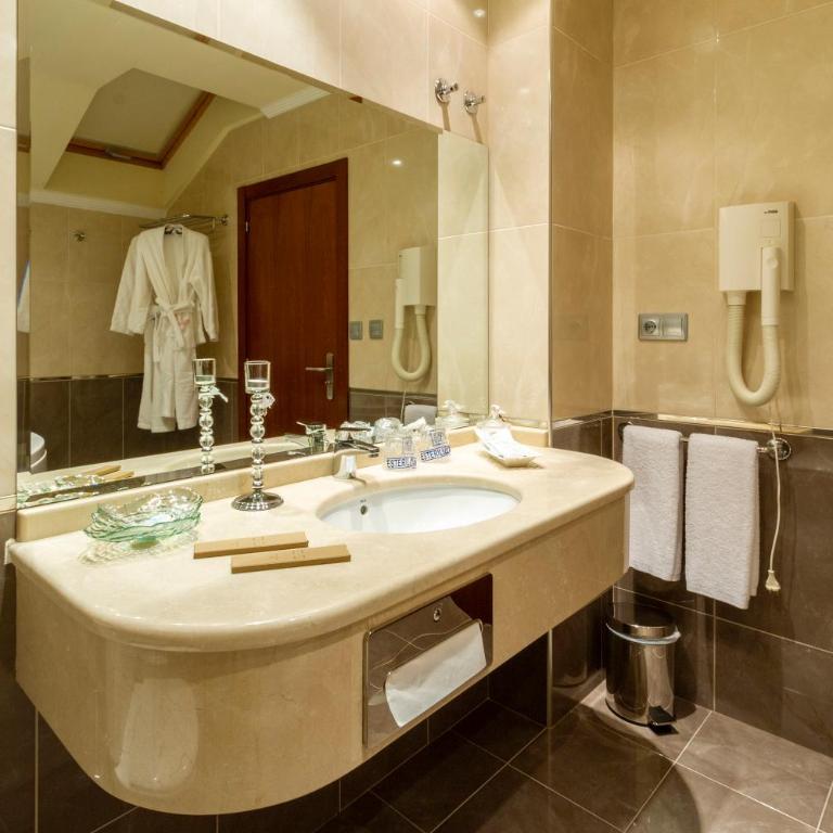 Hotel MIRAVALLE - Suite - 7