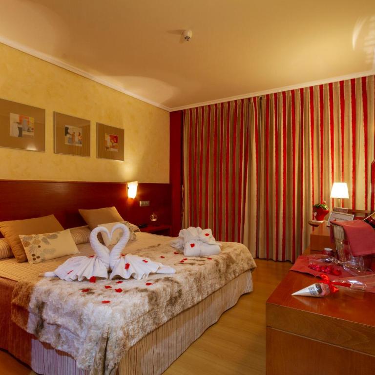 Hotel MIRAVALLE - Habitación Deluxe con cama extragrande - 13