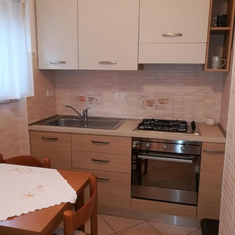 Rossana's House - Appartement avec Balcon - 11