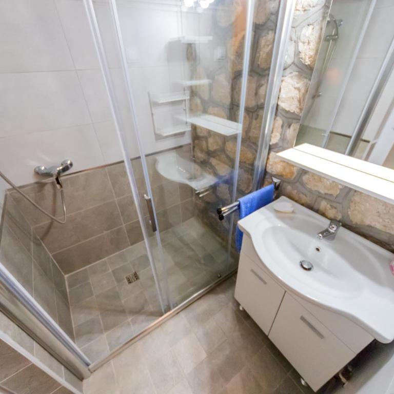 Apartments Mirian - Apartment with Sea View - 10
