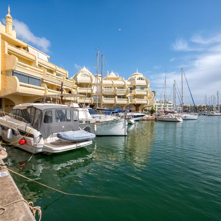 WintowinRentals Luxury and Sea View inside Puerto Marina - Apartamento de 2 dormitorios - 46