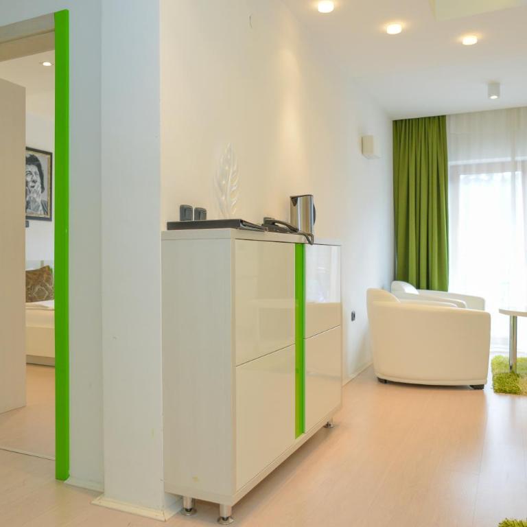 Hill Hotel Wellness & Spa - Apartman Tipa "Suite" sa Balkonom (2 Odrasle Osobe) - 8