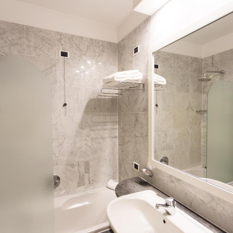 Hostellerie Du Cheval Blanc - Junior Suite - 3