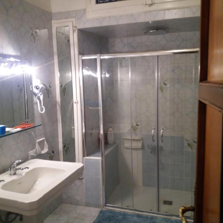 Da Selly - Camera Quadrupla con Bagno Privato - 1