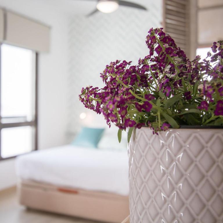 Santa Marina Central Loft by Valcambre - Estudio Deluxe - 11