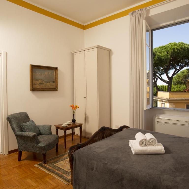 Colosseum View Exclusive Apartment - Three-Bedroom House - 18