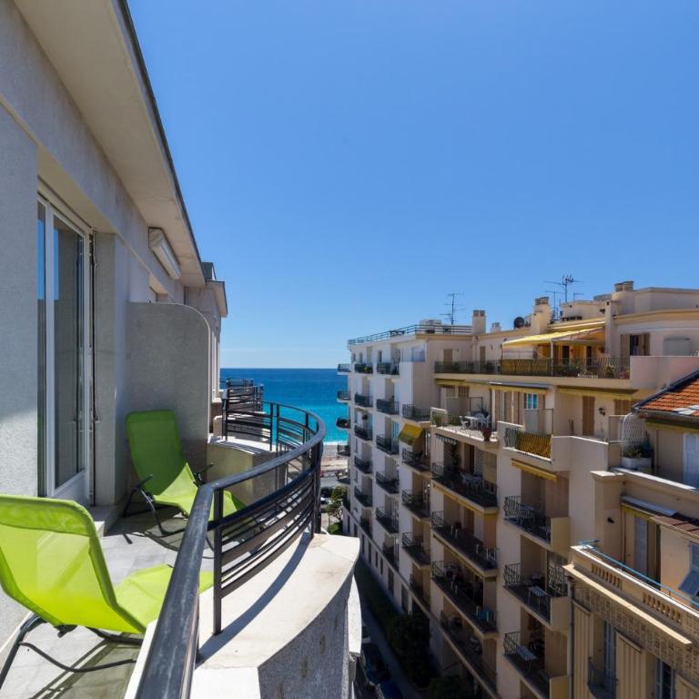 Nestor&Jeeves - LES AIGLES - Very close sea - Top floor - Luxurious - Appartement 2 Chambres - 3