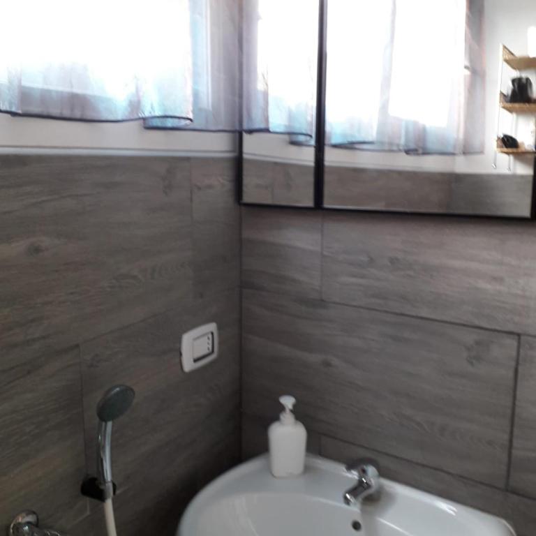 Apartament Silvy Trastevere - Camera Matrimoniale con Bagno Privato - 15
