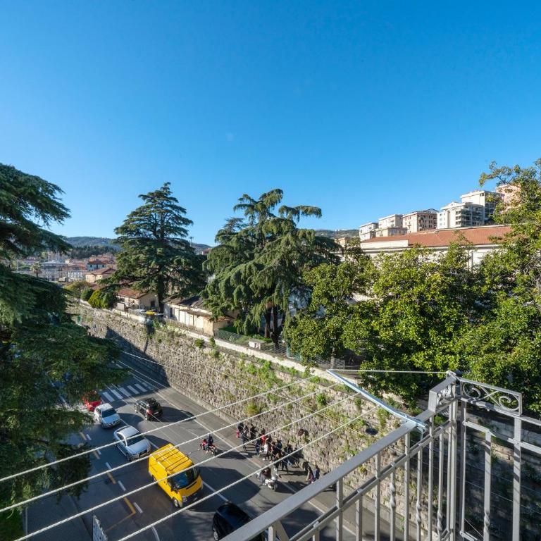 36 Holidays Home - Appartamento con 2 Camere da Letto - 9