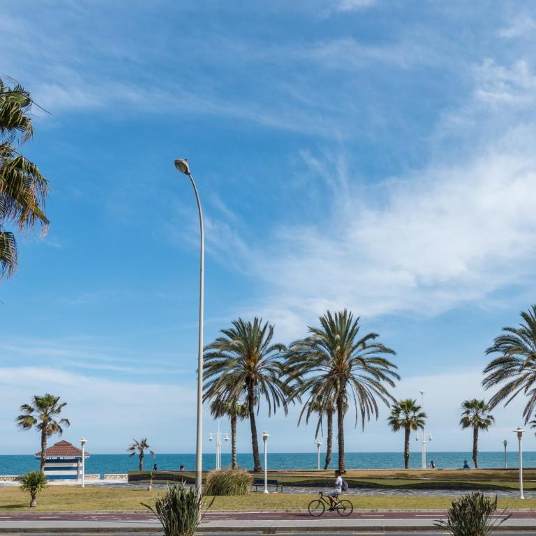 Premium Mediterraneo Beach, Malaga Apartamento junto a la playa - Apartamento de 2 dormitorios - 21