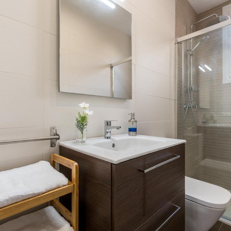Premium Mediterraneo Beach, Malaga Apartamento junto a la playa - Apartamento de 2 dormitorios - 16
