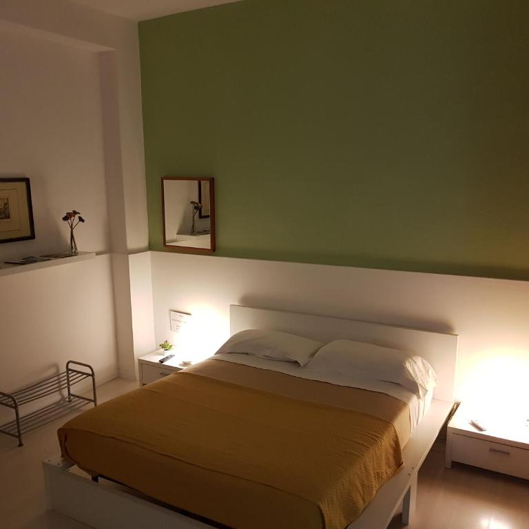 Borgo Marinaro - Camera Tripla con Bagno Privato - 2