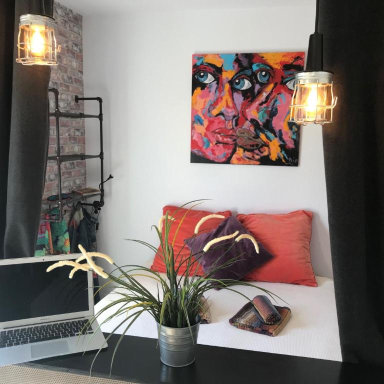 Studio "MOSAICO" WITH PARKING, AIR CONDITIONER, POOL, FIBRE OPTIC 600mb INCLUDED - Estudio - 5