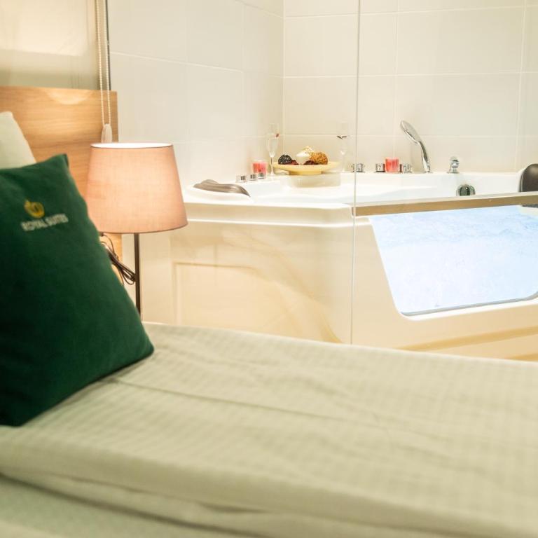 Royal Suites - Studio Apartman - 11