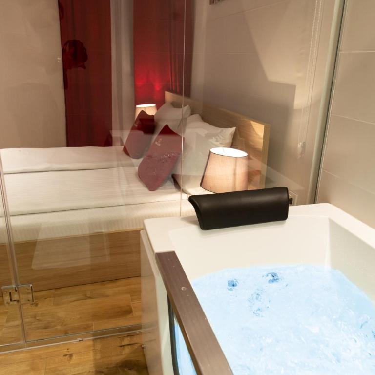 Royal Suites - Studio Apartman - 13