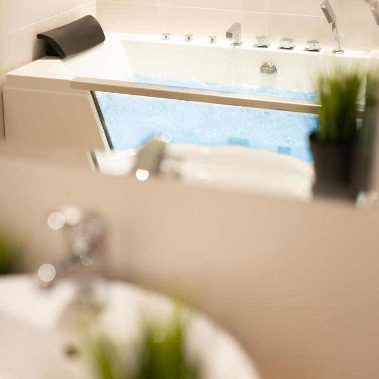 Royal Suites - Studio Apartman - 3