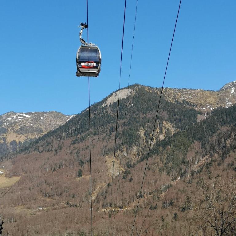 Duplex spacieux avec vue montagne au cœur de Cauterets, 6 à 8 pers, 3 chambres, 2 SDB - Appartement avec Vue sur la Montagne - 68