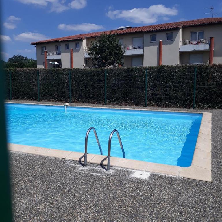 Appartement Cosy proche Météo France et Airbus - Appartamento - 14