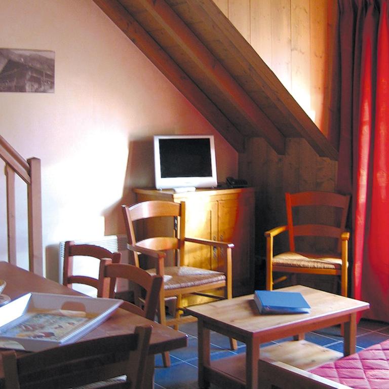 Lagrange Vacances Les Arolles - Appartement 2 Chambres ou Duplex 2 Chambres (6 Adultes) - 2