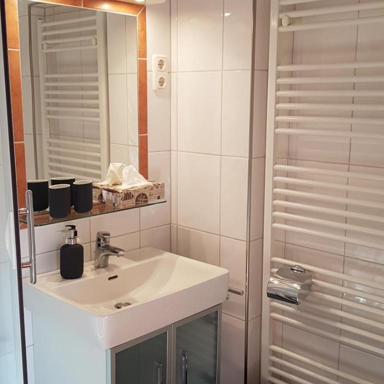 Ferienwohnung Manuela - Apartment mit 1 Schlafzimmer - 2