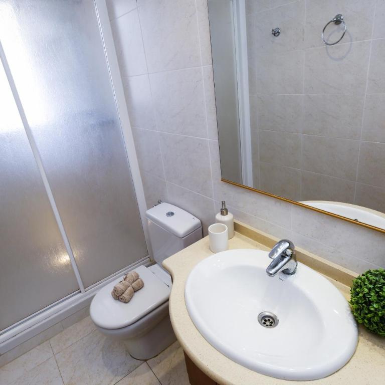 Maldivas Planet Costa Dorada - Apartment with Terrace - 23